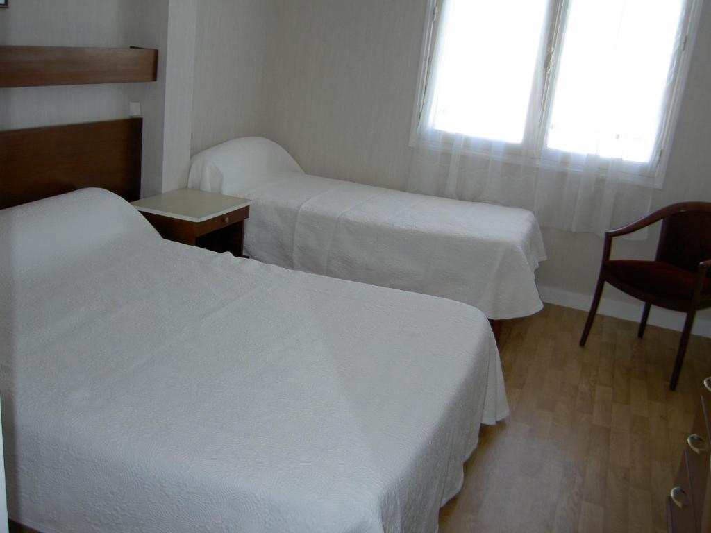 Les Embruns Hotel Royan Værelse billede