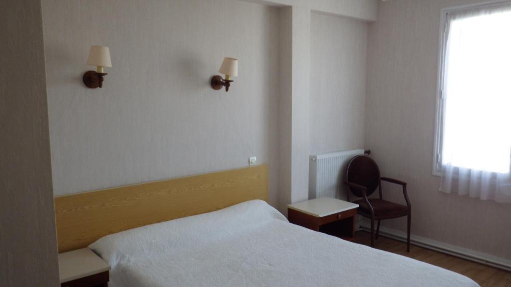 Les Embruns Hotel Royan Værelse billede